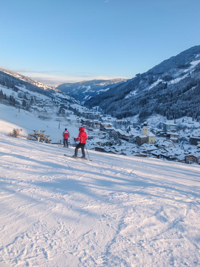 Saalbach Apartments Landhaus Bernkogel - Ski In Ski Out Eksteriør bilde