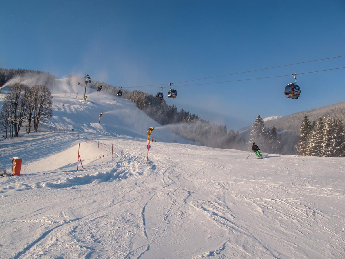 Saalbach Apartments Landhaus Bernkogel - Ski In Ski Out Eksteriør bilde