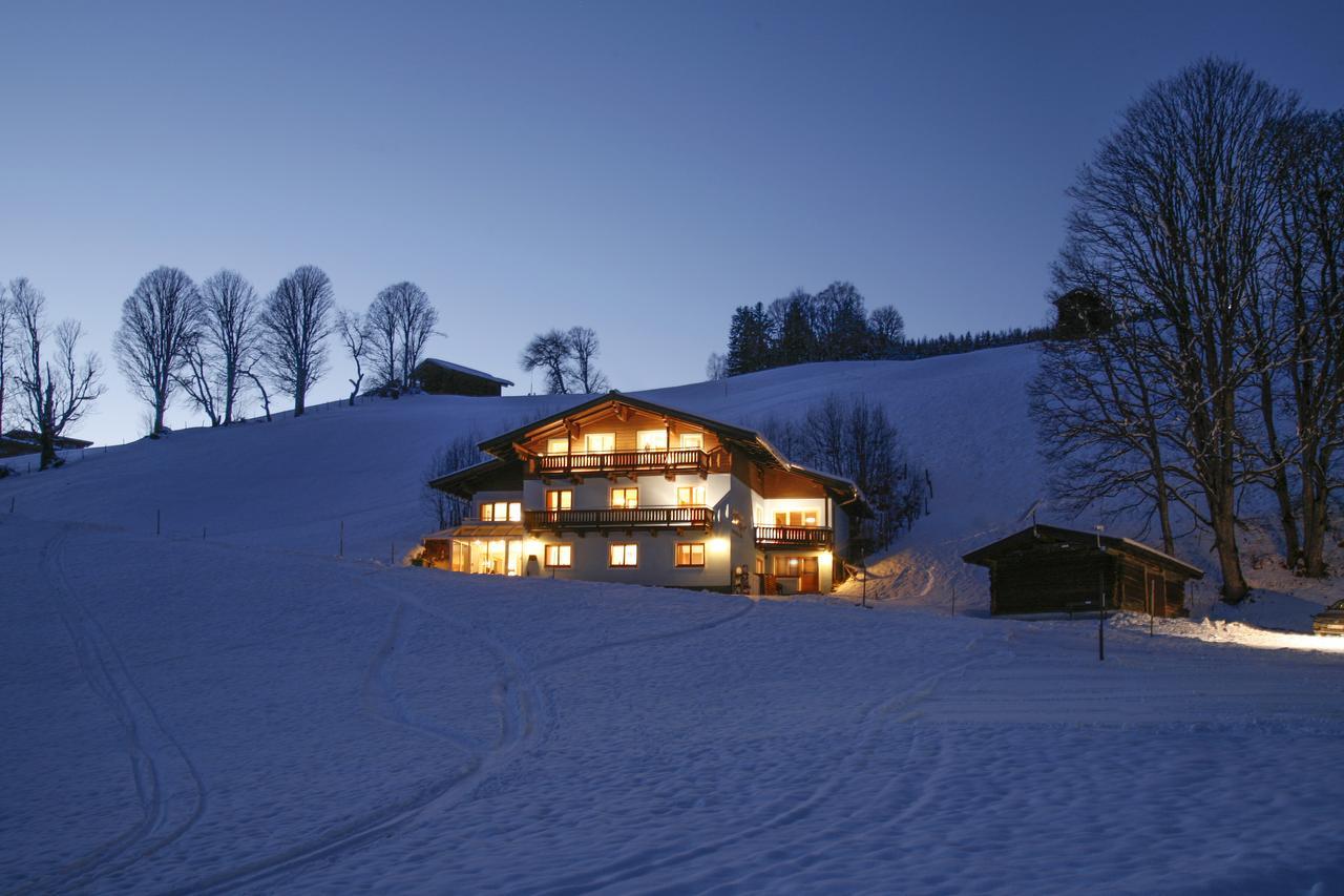 Saalbach Apartments Landhaus Bernkogel - Ski In Ski Out Eksteriør bilde