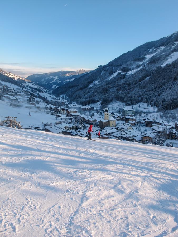 Saalbach Apartments Landhaus Bernkogel - Ski In Ski Out Eksteriør bilde